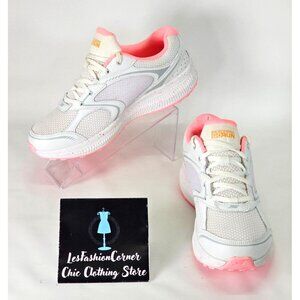 Skechers Women's White/Pink Go Run Consistent-Vivid Horizon Shoes Sz 9 222